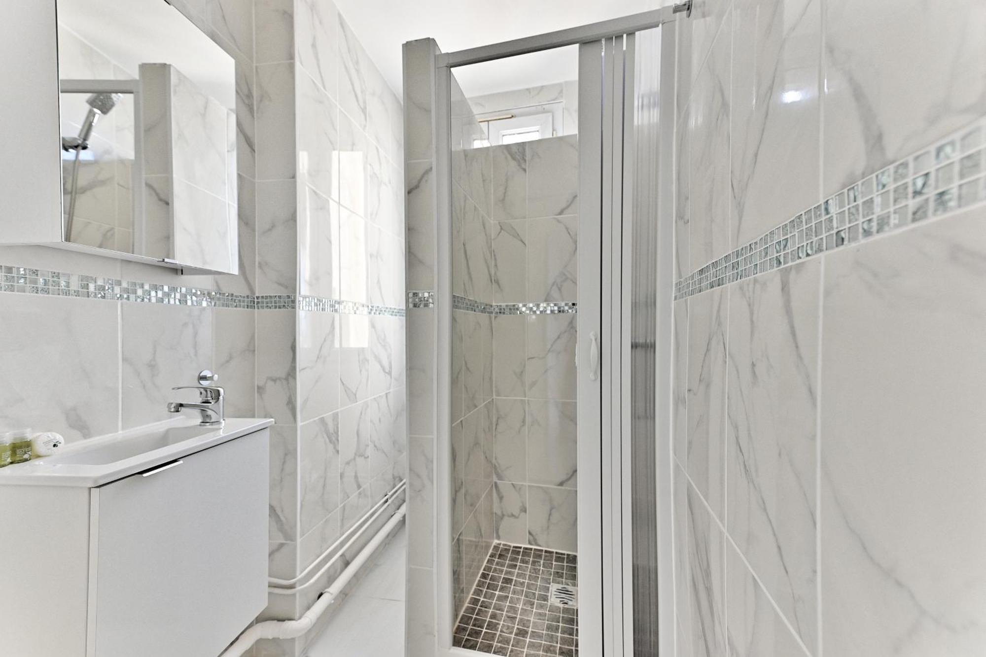 Appartement Paisible Et Moderne - Gagny Esterno foto