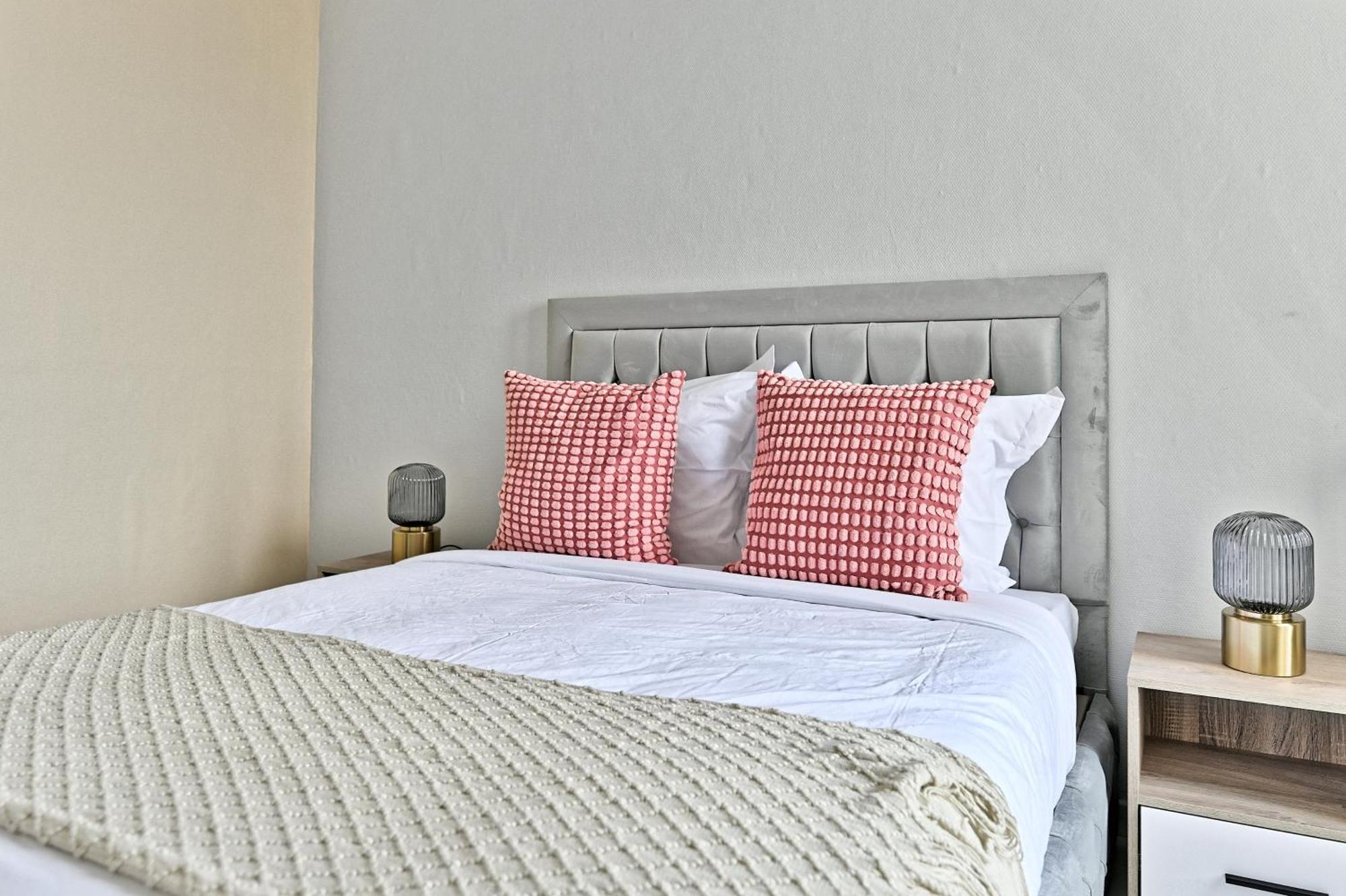 Appartement Paisible Et Moderne - Gagny Esterno foto