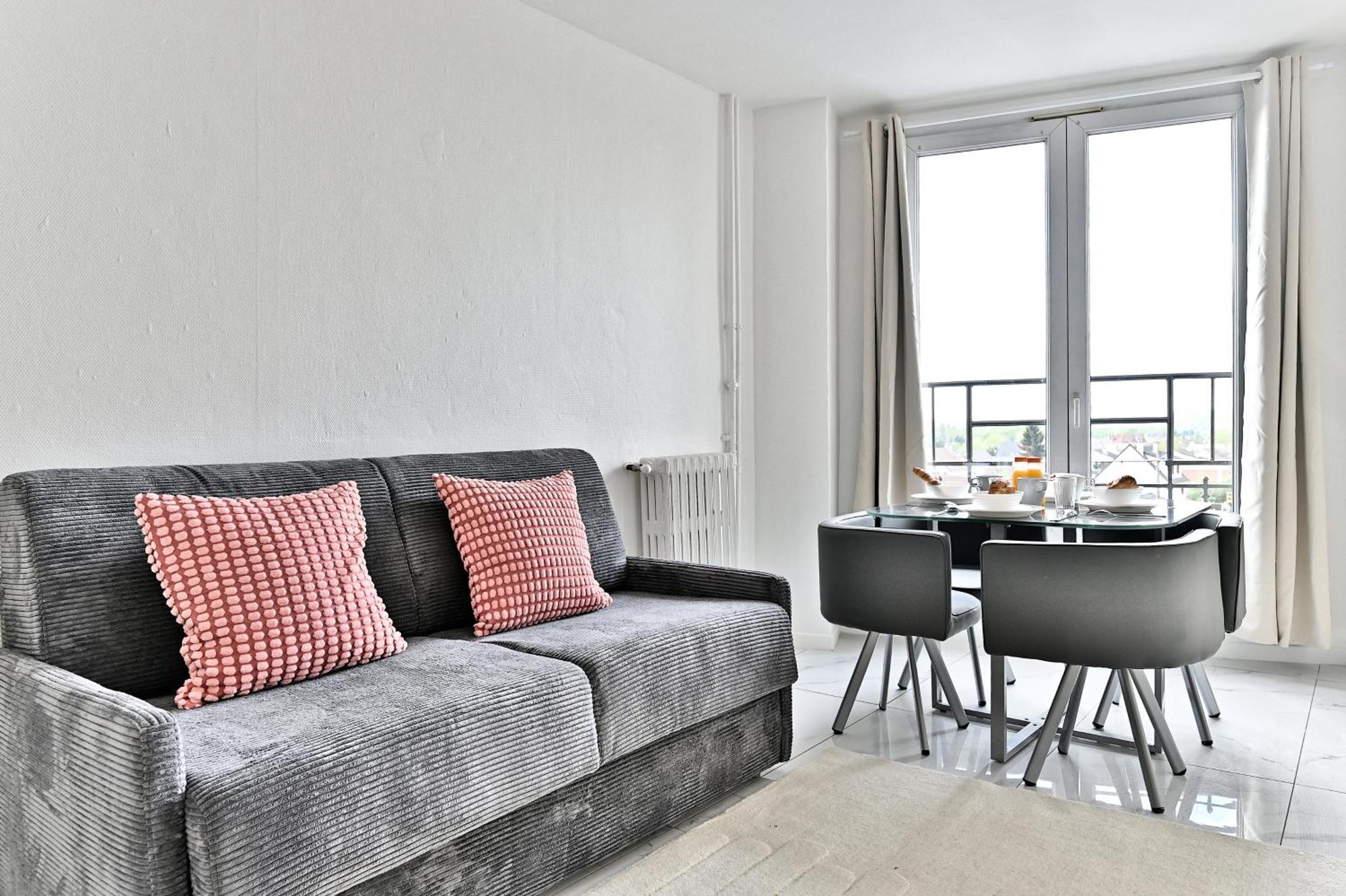 Appartement Paisible Et Moderne - Gagny Esterno foto